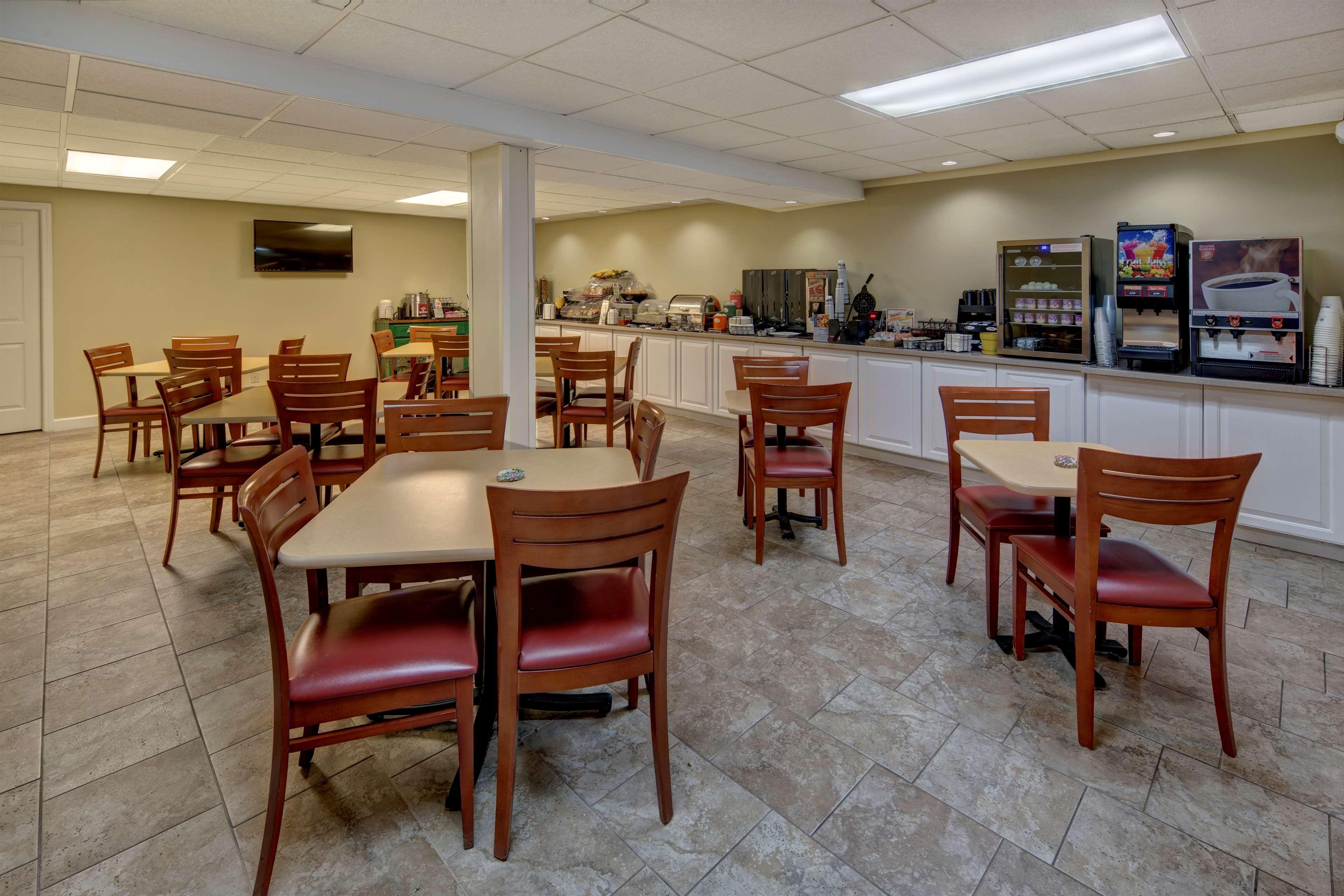 Best Western Inn ראסלוויל מראה חיצוני תמונה
